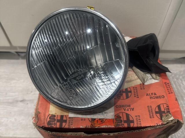 bontott ALFA ROMEO ALFASUD Bal Fényszóró