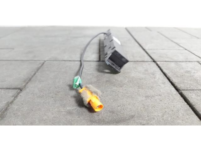 bontott ALFA ROMEO GIULIA Antenna Erősítő