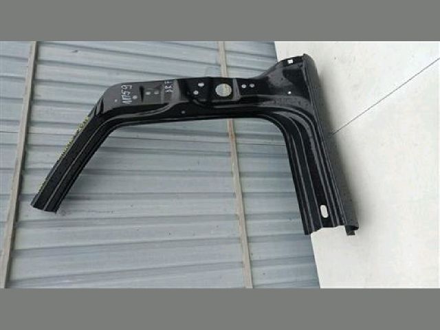 bontott ALFA ROMEO GIULIA Bal A Oszlop