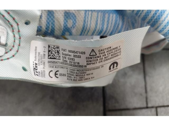bontott ALFA ROMEO GIULIA Jobb Fejlégzsák