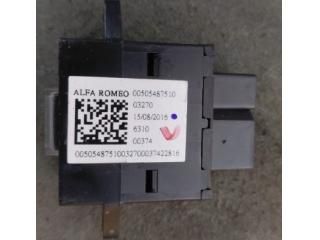 bontott ALFA ROMEO GIULIA USB HUB