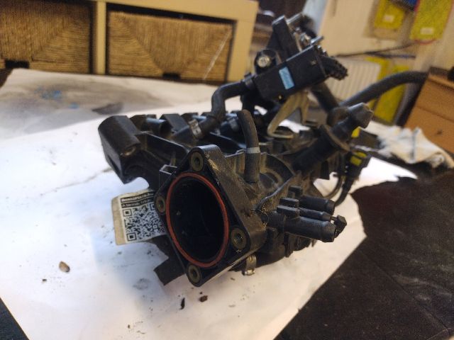 bontott ALFA ROMEO GIULIETTA Szívósor