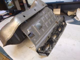 bontott ALFA ROMEO GIULIETTA Katalizátor Hővédő Lemez