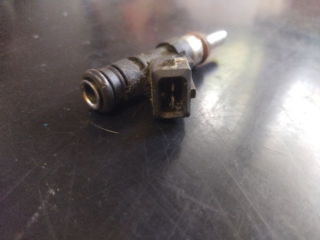 bontott ALFA ROMEO GIULIETTA Porlasztó (1 db)