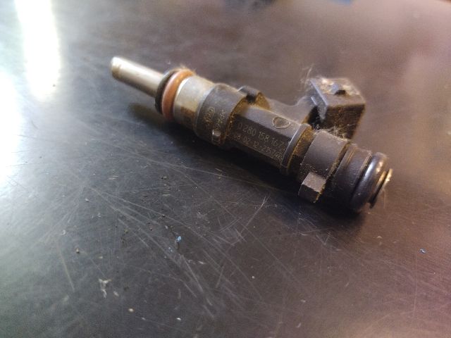 bontott ALFA ROMEO GIULIETTA Porlasztó (1 db)