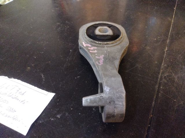 bontott ALFA ROMEO GIULIETTA Váltó Tartó Bak (Pozíciófüggetlen)