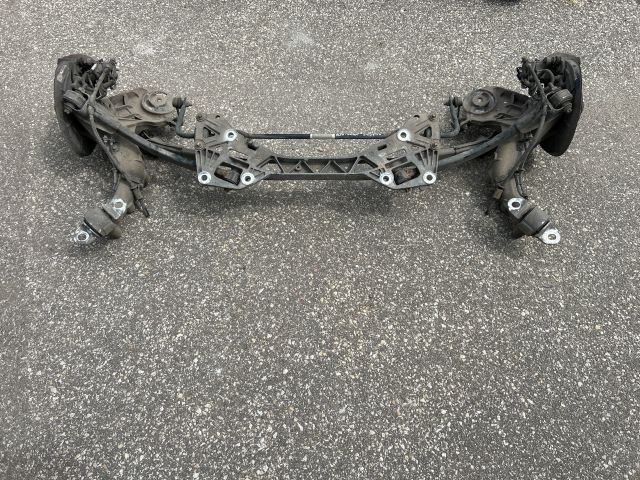 bontott ALFA ROMEO GIULIETTA Hátsó Híd (Tárcsafékes)