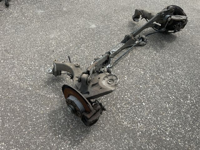 bontott ALFA ROMEO GIULIETTA Hátsó Híd (Tárcsafékes)