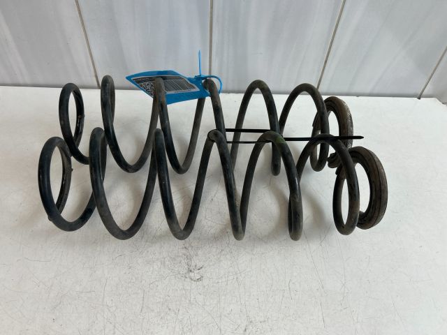 bontott ALFA ROMEO GIULIETTA Hátsó Rugó Pár