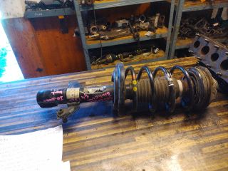 bontott ALFA ROMEO GIULIETTA Jobb első Gólyaláb (Lengécsillapító, Rugó)