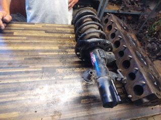 bontott ALFA ROMEO GIULIETTA Jobb első Gólyaláb (Lengécsillapító, Rugó)