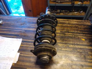 bontott ALFA ROMEO GIULIETTA Jobb első Gólyaláb (Lengécsillapító, Rugó)