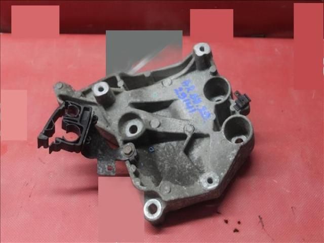 bontott ALFA ROMEO GIULIETTA Generátor Tartó Bak