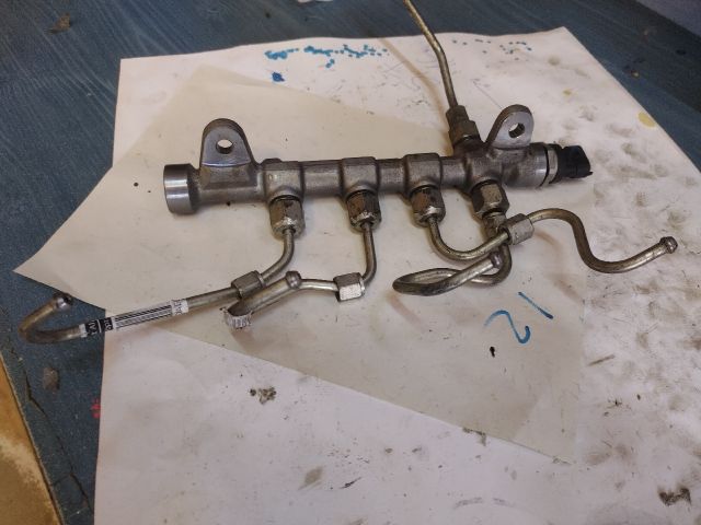 bontott ALFA ROMEO GIULIETTA Közösnyomócső