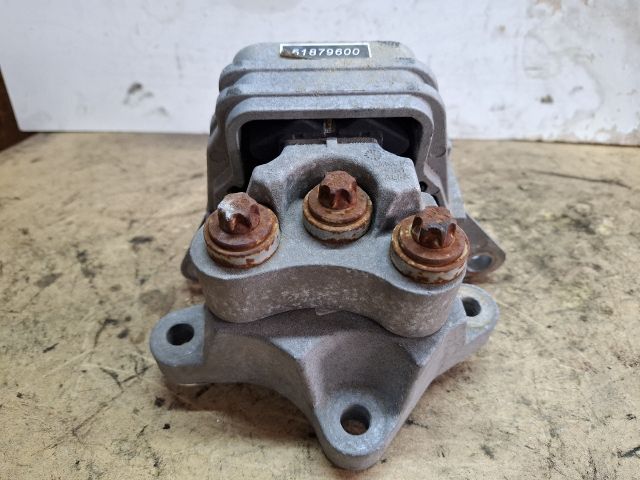 bontott ALFA ROMEO GIULIETTA Motor Tartó Bak (Fém)