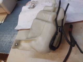 bontott ALFA ROMEO GIULIETTA Ablakmosó Tartály