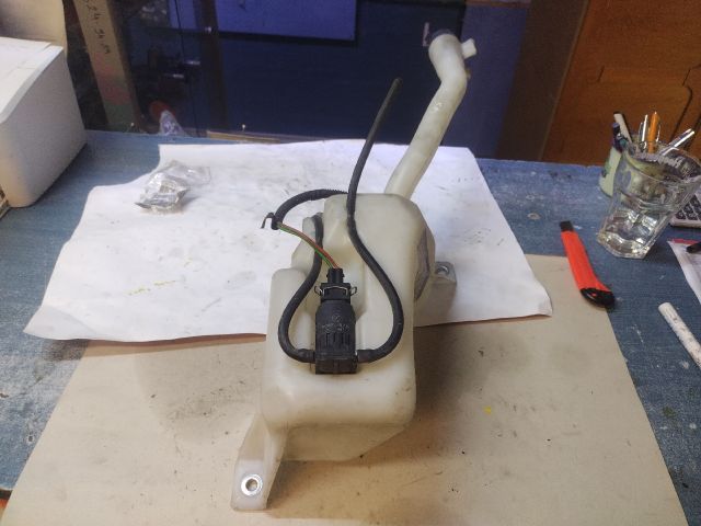 bontott ALFA ROMEO GIULIETTA Ablakmosó Tartály