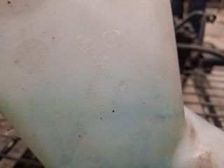 bontott ALFA ROMEO GIULIETTA Ablakmosó Tartály