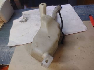 bontott ALFA ROMEO GIULIETTA Ablakmosó Tartály