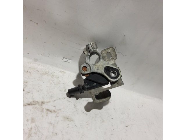 bontott ALFA ROMEO GIULIETTA Akkumulátor Saru