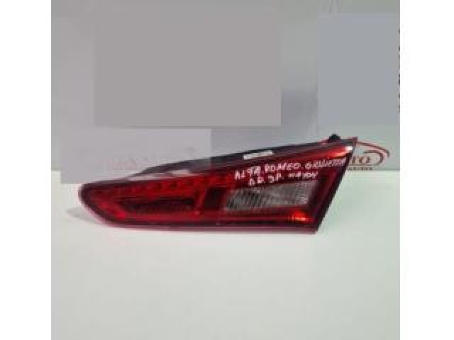 bontott ALFA ROMEO GIULIETTA Bal Belső Hátsó Lámpa