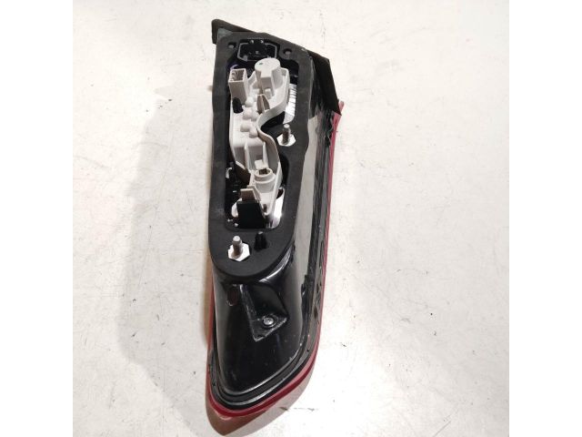 bontott ALFA ROMEO GIULIETTA Bal Belső Hátsó Lámpa