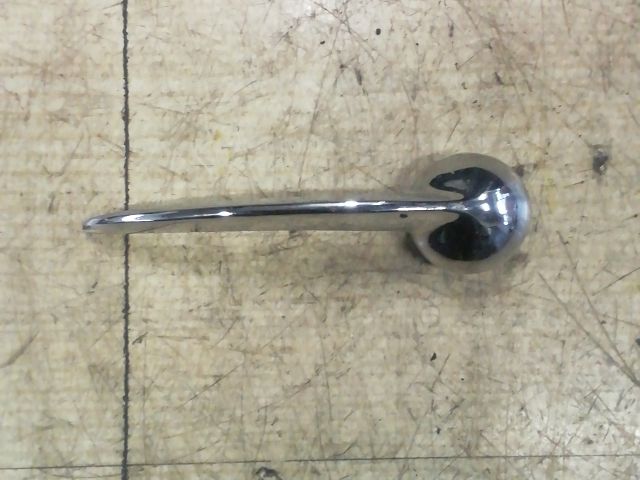 bontott ALFA ROMEO GIULIETTA Bal Belső Kilincs (Pozíciófüggetlen)