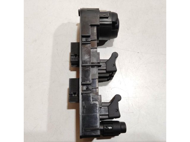 bontott ALFA ROMEO GIULIETTA Bal első Ablakemelő Kapcsoló