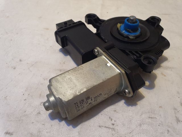 bontott ALFA ROMEO GIULIETTA Bal első Ablakemelő Motor