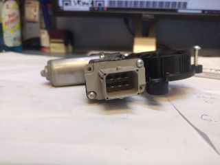 bontott ALFA ROMEO GIULIETTA Bal első Ablakemelő Motor