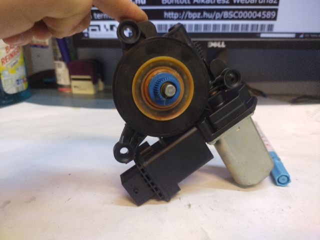 bontott ALFA ROMEO GIULIETTA Bal első Ablakemelő Motor