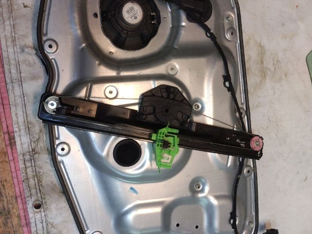 bontott ALFA ROMEO GIULIETTA Bal első Ablakemelő Szerkezet (Elektromos)