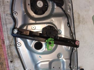 bontott ALFA ROMEO GIULIETTA Bal első Ablakemelő Szerkezet (Elektromos)