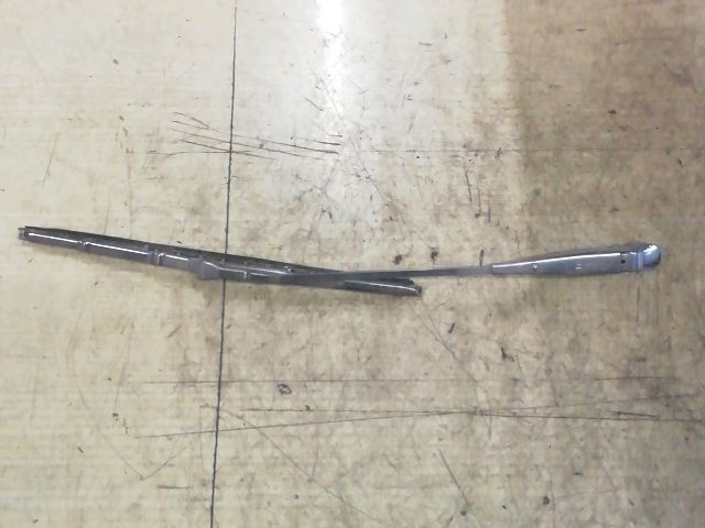 bontott ALFA ROMEO GIULIETTA Bal első Ablaktörlő Kar