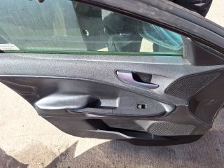 bontott ALFA ROMEO GIULIETTA Bal első Ajtó (Részeivel)