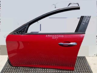 bontott ALFA ROMEO GIULIETTA Bal első Ajtó (Üres lemez)