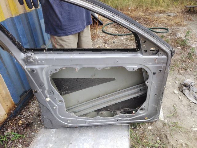 bontott ALFA ROMEO GIULIETTA Bal első Ajtó (Üres lemez)