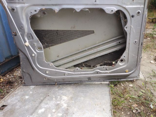 bontott ALFA ROMEO GIULIETTA Bal első Ajtó (Üres lemez)