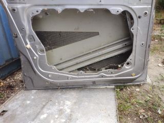 bontott ALFA ROMEO GIULIETTA Bal első Ajtó (Üres lemez)