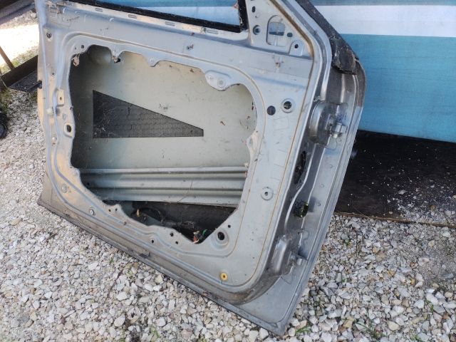 bontott ALFA ROMEO GIULIETTA Bal első Ajtó (Üres lemez)