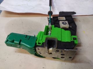 bontott ALFA ROMEO GIULIETTA Bal első Ajtózár