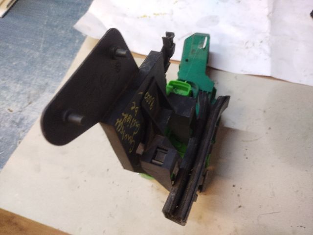 bontott ALFA ROMEO GIULIETTA Bal első Ajtózár