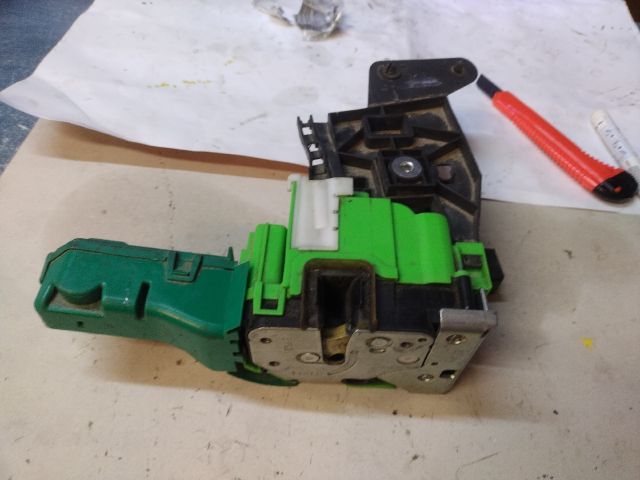 bontott ALFA ROMEO GIULIETTA Bal első Ajtózár