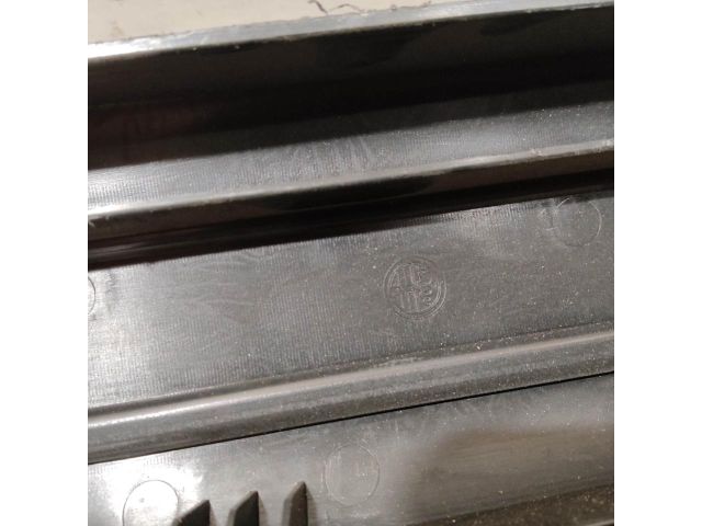 bontott ALFA ROMEO GIULIETTA Bal első Belső Küszöb Burkolat