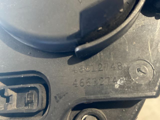 bontott ALFA ROMEO GIULIETTA Bal Fényszóró