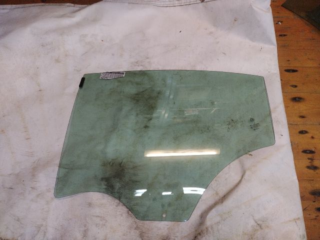 bontott ALFA ROMEO GIULIETTA Bal hátsó Ablak