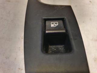 bontott ALFA ROMEO GIULIETTA Bal hátsó Ablakemelő Kapcsoló