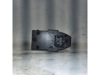 bontott ALFA ROMEO GIULIETTA Bal hátsó Ablakemelő Kapcsoló