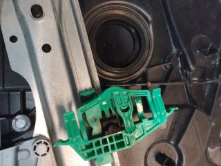 bontott ALFA ROMEO GIULIETTA Bal hátsó Ablakemelő Szerkezet (Elektromos)