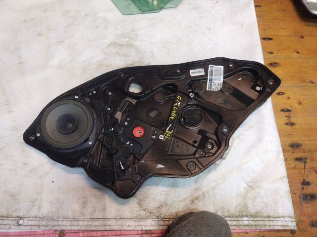 bontott ALFA ROMEO GIULIETTA Bal hátsó Ablakemelő Szerkezet (Elektromos)